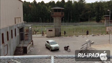   / The Walking Dead [3 / 13 ] [2012-2013/WEBDL/mp4/iPhone/iPod/iPad]