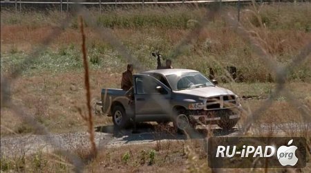   / The Walking Dead [3 / 15 ] [2012-2013/WEBDL/mp4/iPhone/iPod/iPad]