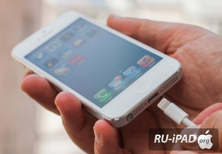    iPhone, iPod Touch  iPad  Lightning Connector?