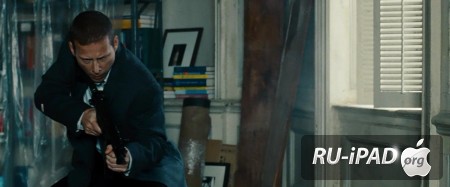   / The Bourne Legacy