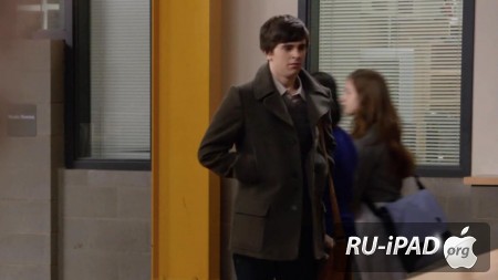   / Bates Motel [1  / 8 ]